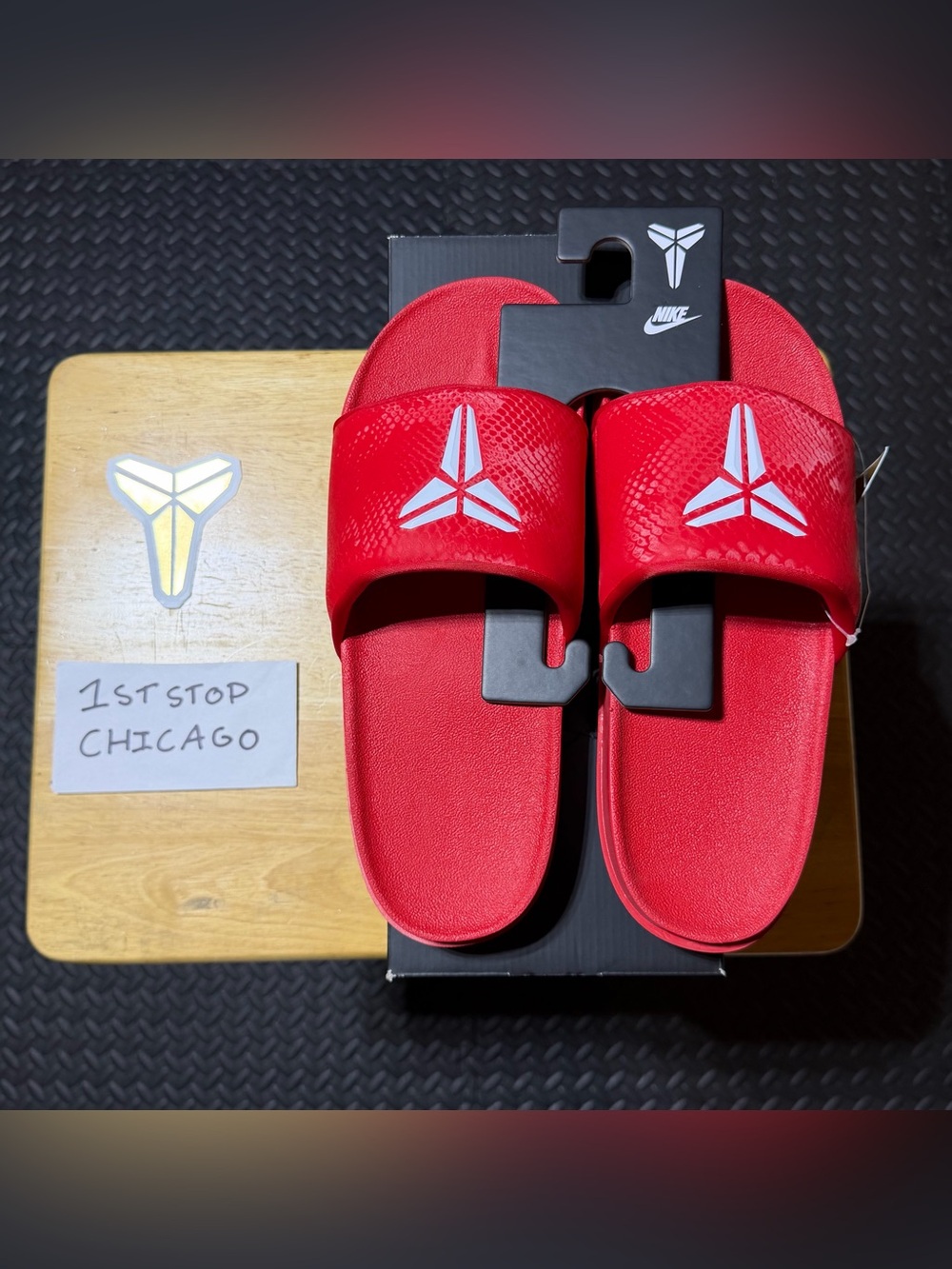 Nike Kobe Offcourt Slide Sandals Red White Logo Comfort IF2870-600 Mens 12 NEW